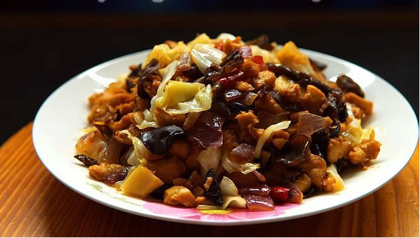 泡菜鸡丁的做法 泡菜鸡丁的做法