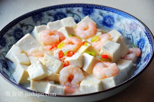 虾仁豆腐的做法 jushipu.com