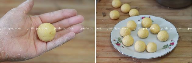 南瓜黑芝麻汤圆的做法 jushipu.com