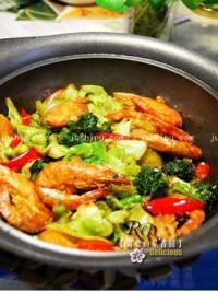 干锅海鲜蔬菜煲