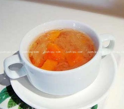 木瓜银耳羹的做法 jushipu.com