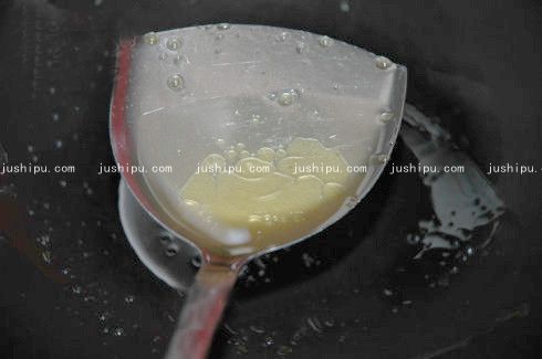 蚝汁鸡翅的做法 jushipu.com