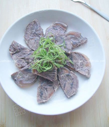 香糟牛肉的做法 jushipu.com