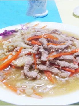 家常菜金针菇炒肉丝的做法 家常菜金针菇炒肉丝的做法