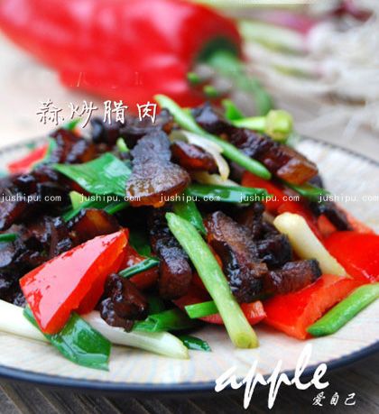 蒜炒腊肉的做法 jushipu.com
