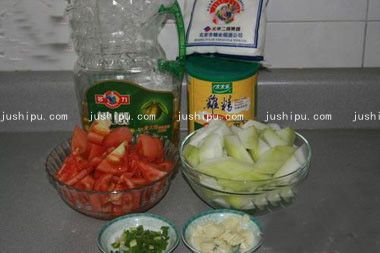 西红柿烧冬瓜的做法 jushipu.com