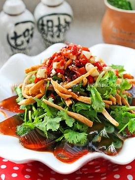 香菜拌皮蛋的做法 香菜拌皮蛋的做法