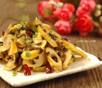 雪菜炒笋的做法 jushipu.com